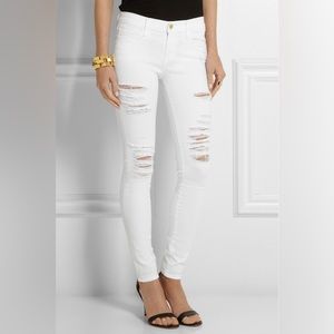 FRAME white washed skinny aged jeans. Le Skinny de Jeanne